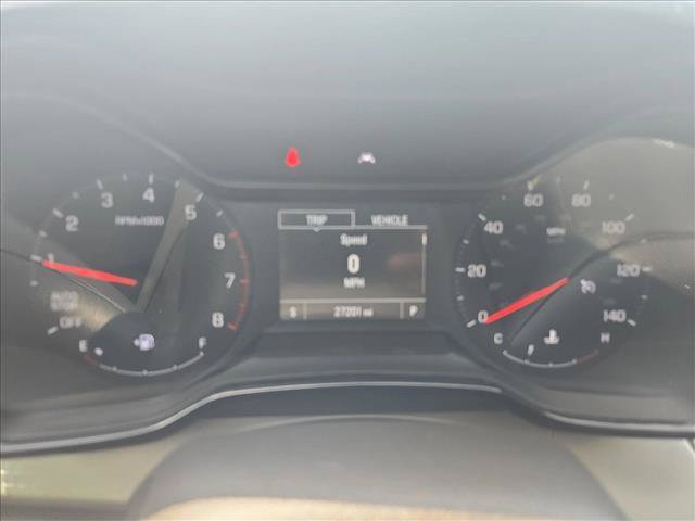 Used 2025 Chevrolet Trax LS w/ LS Convenience Package FWD image 11