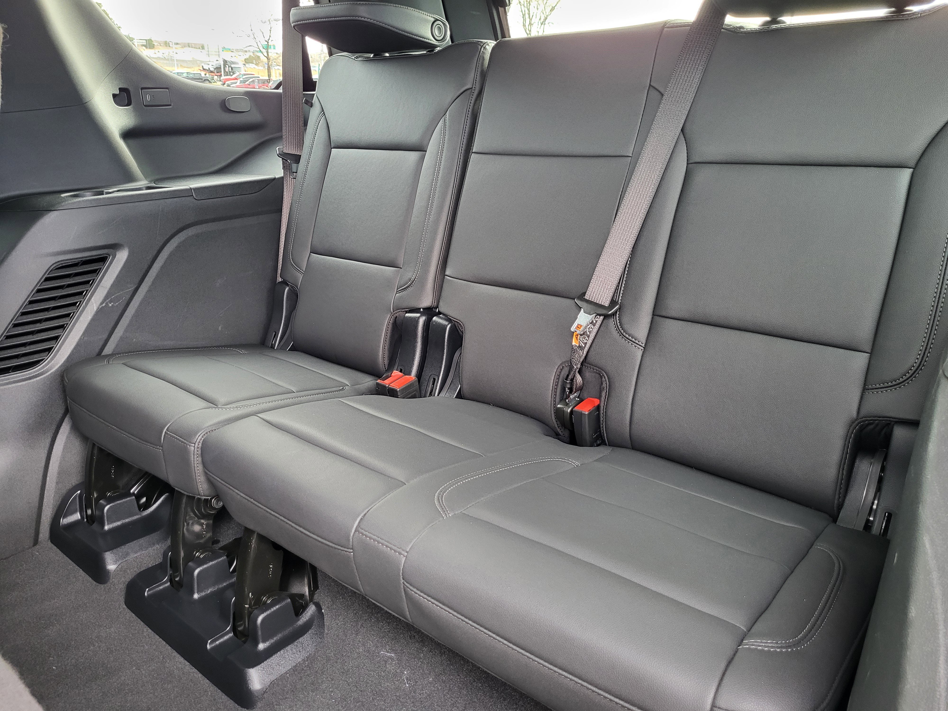 Certified 2025 Chevrolet Tahoe Z71 image 18