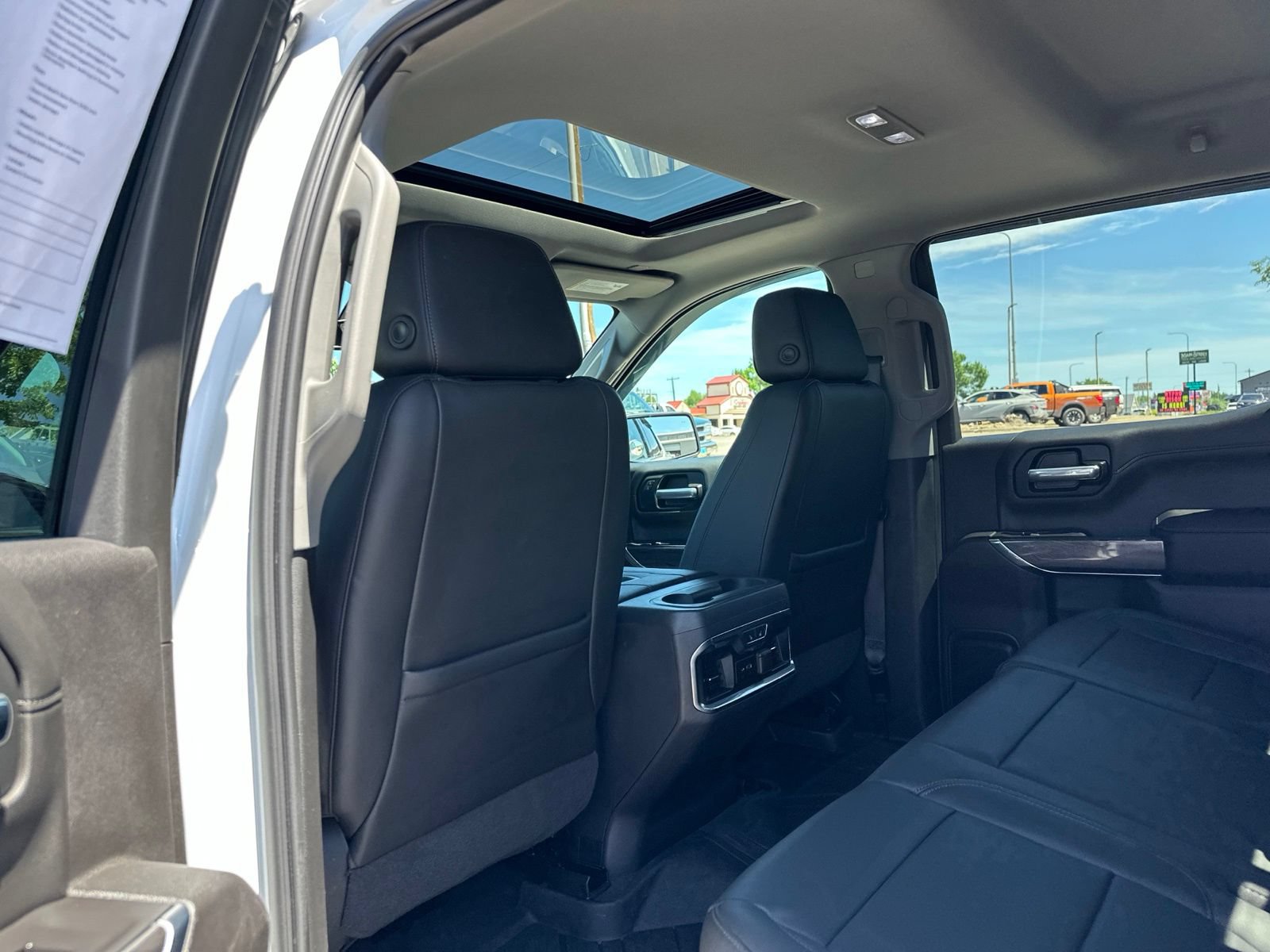 Used 2019 Chevrolet Silverado 1500 LTZ w/ LTZ Premium Package AWD/4WD image 23