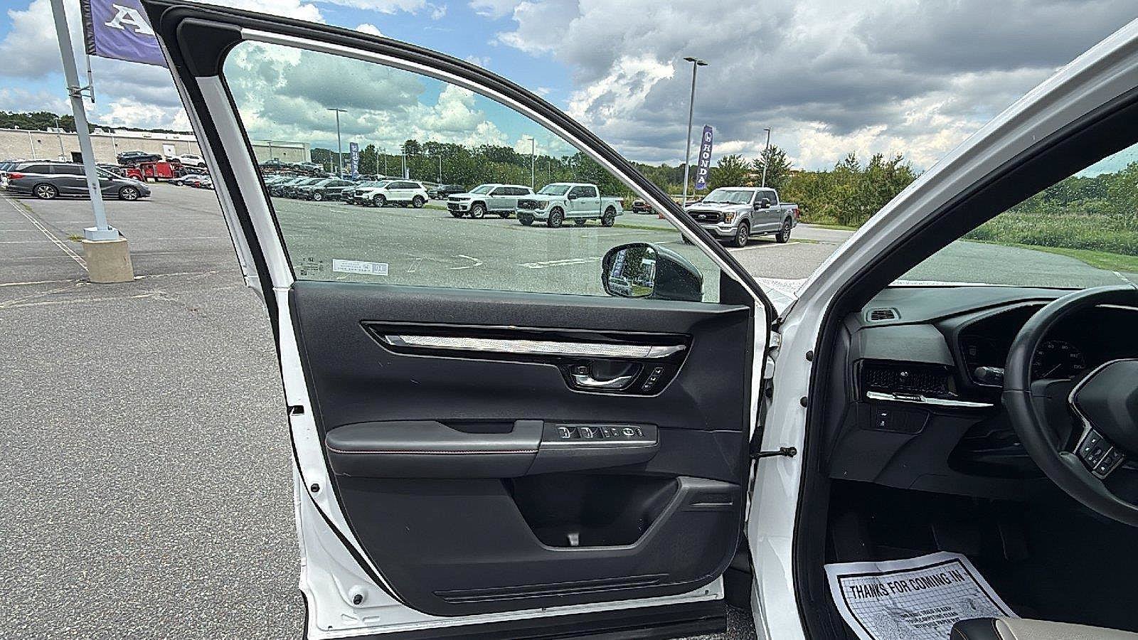 Used 2024 Honda CR-V Sport Touring image 24