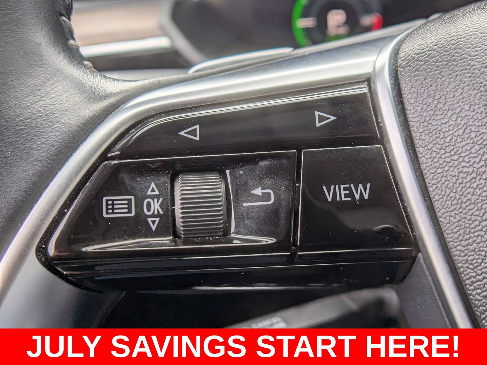 Used 2019 Audi e-tron Prestige w/ Prestige Package AWD/4WD image 37