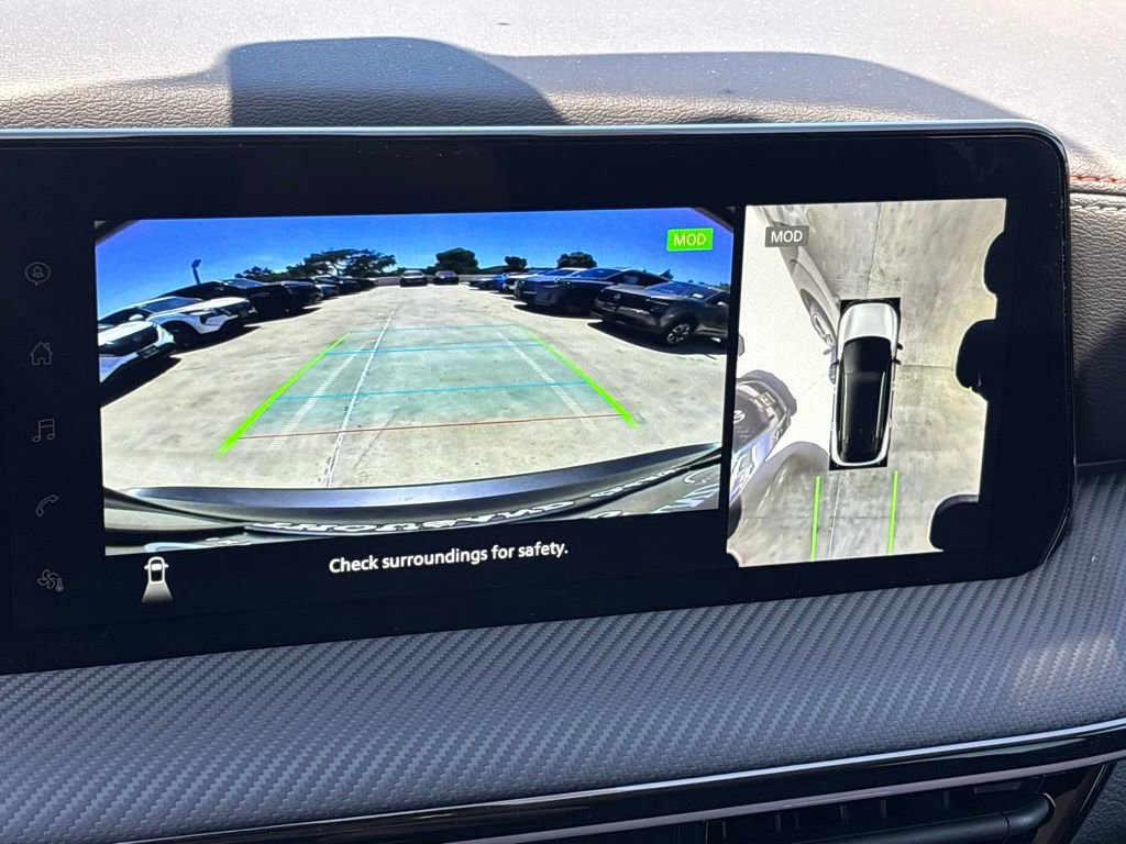 New 2025 Nissan Kicks SR image 13