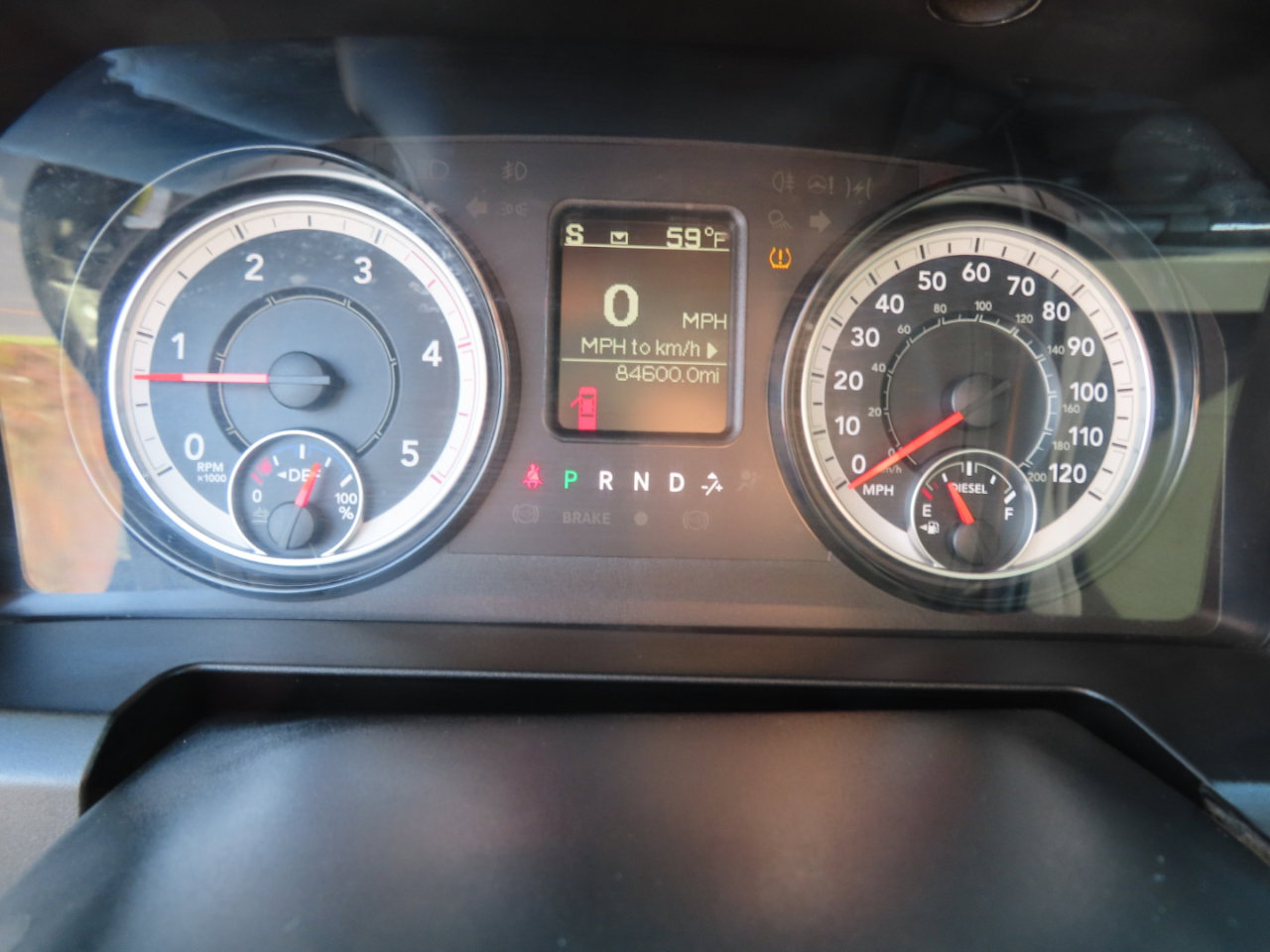 Used 2018 RAM 2500 Tradesman w/ Chrome Appearance Group image 33