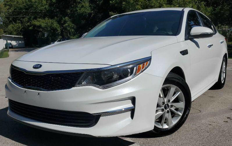 Used 2018 Kia Optima LX w/ Convenience Package FWD image 1
