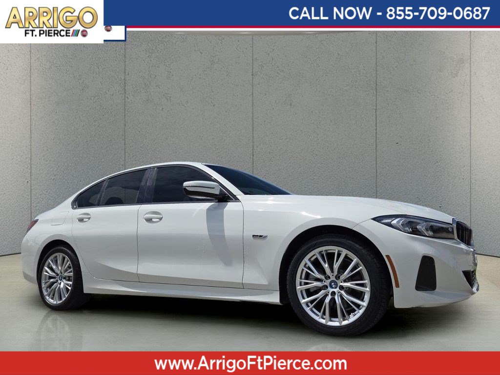Used 2023 BMW 330e w/ Driving Assistance Package RWD image 1