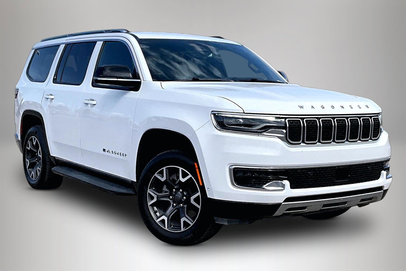 Used 2024 Jeep Wagoneer Series III AWD/4WD image 1