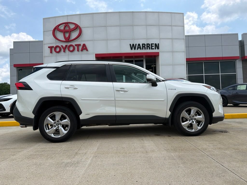Used 2020 Toyota RAV4 Limited w/ Limited Grade Weather Package AWD/4WD image 3