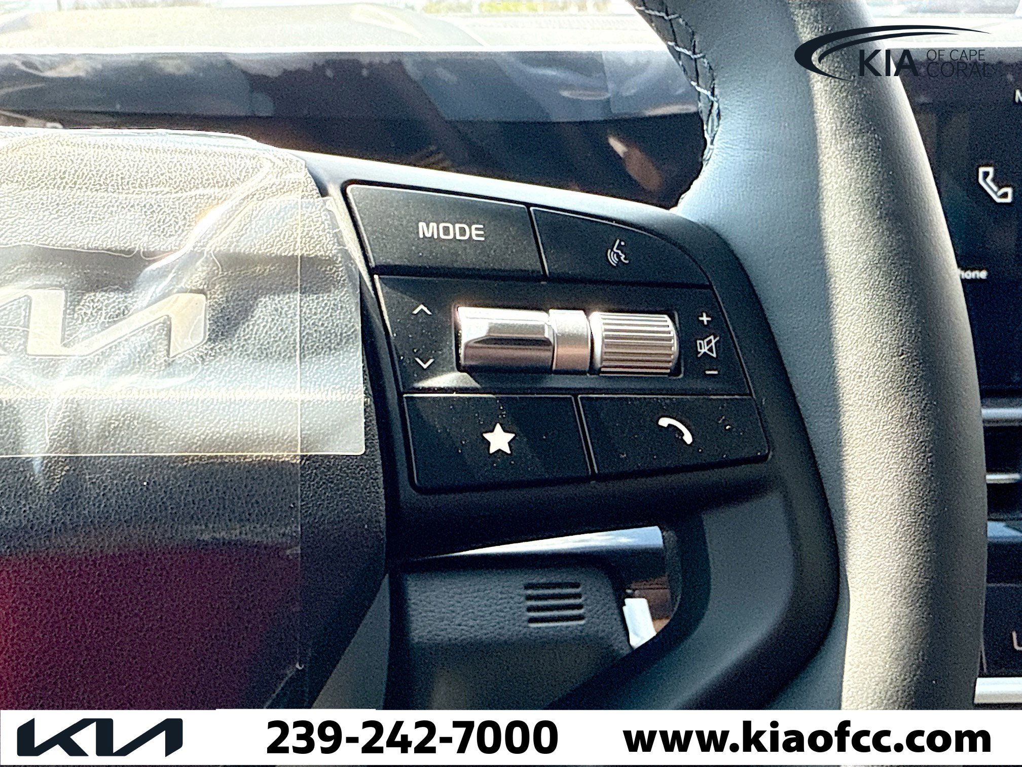 New 2026 Kia Sportage EX image 36