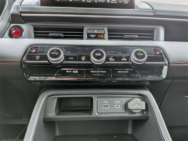 New 2025 Honda Pilot TrailSport image 19