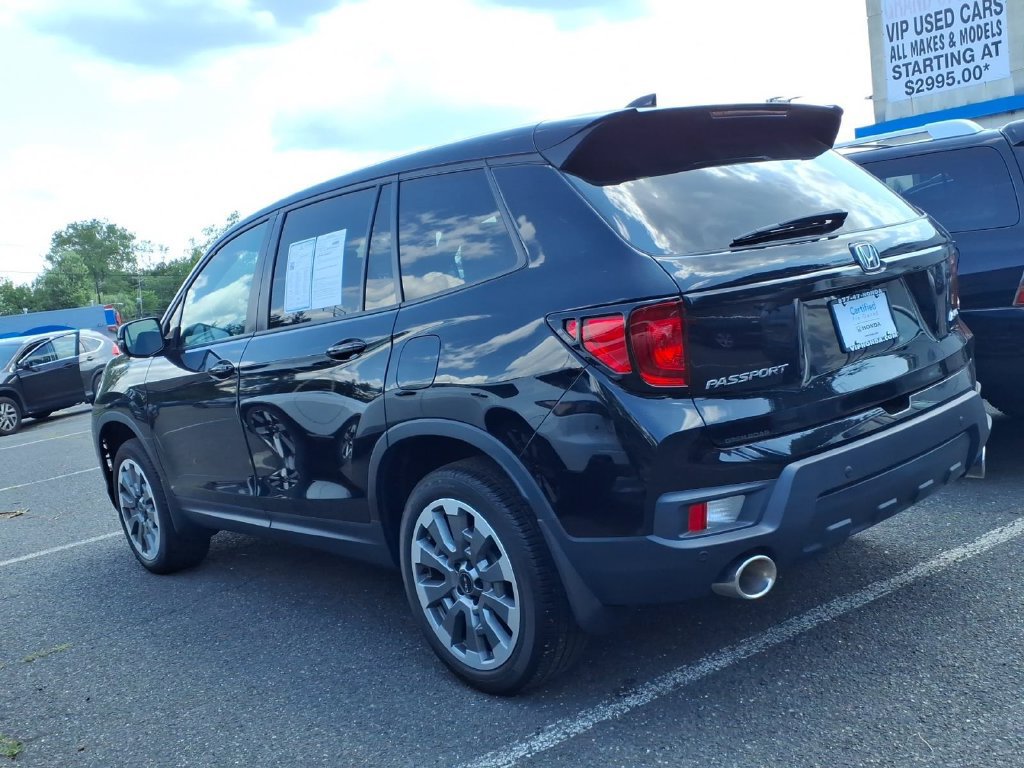 Used 2024 Honda Passport EX-L image 6