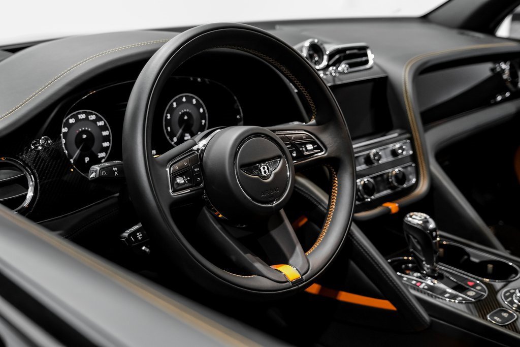Used 2023 Bentley Bentayga Speed image 14