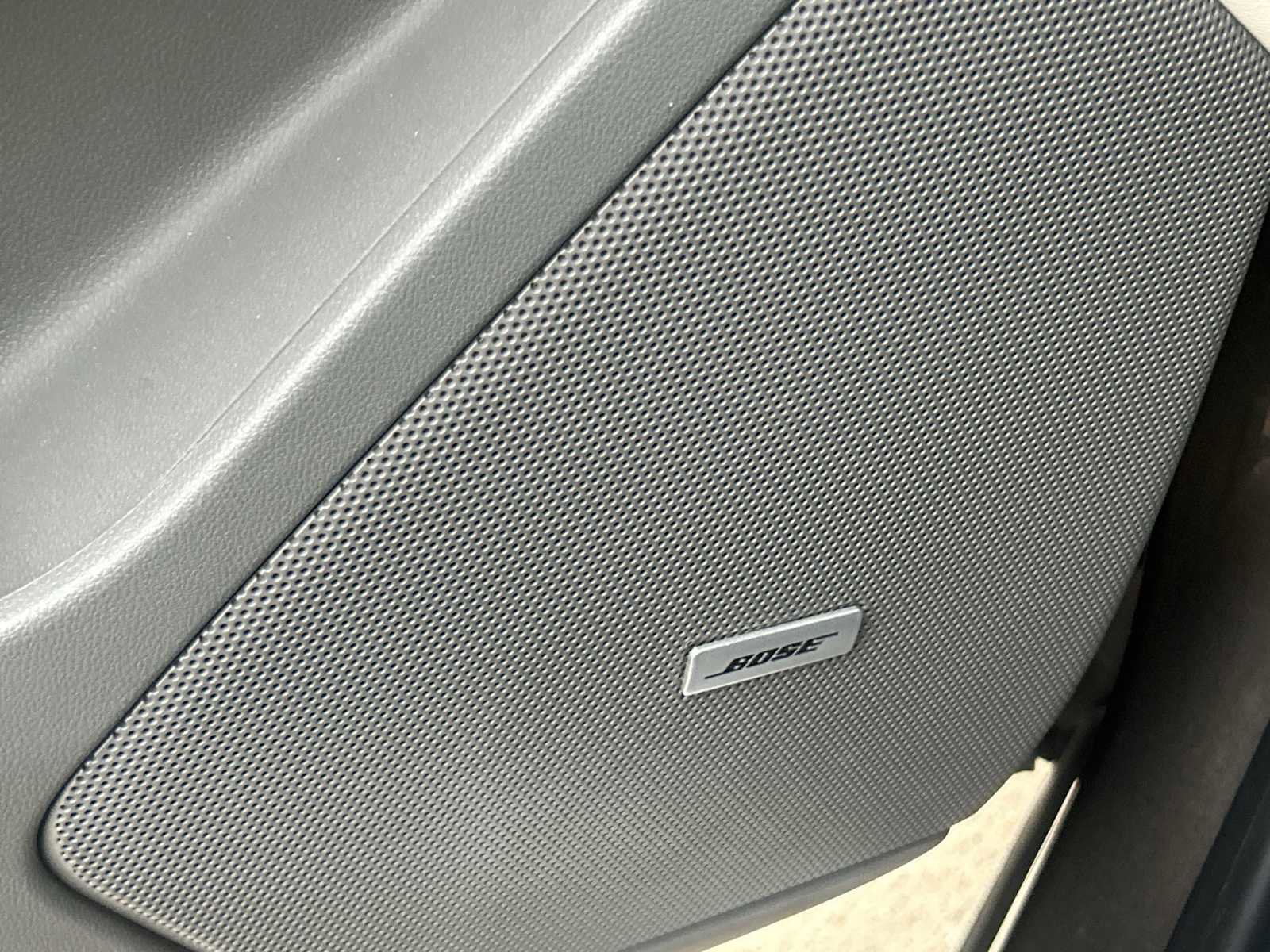 Used 2020 Cadillac XT6 Premium Luxury image 25