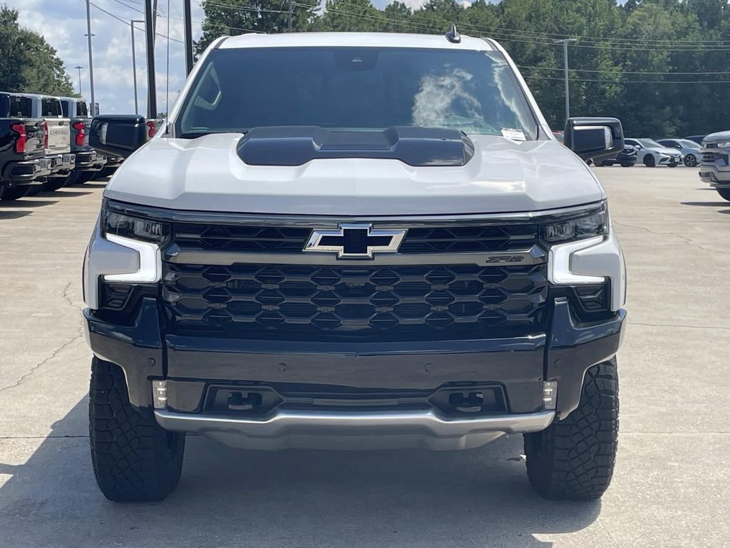New 2026 Chevrolet Silverado 1500 ZR2 w/ Dark Appearance Package AWD/4WD image 6