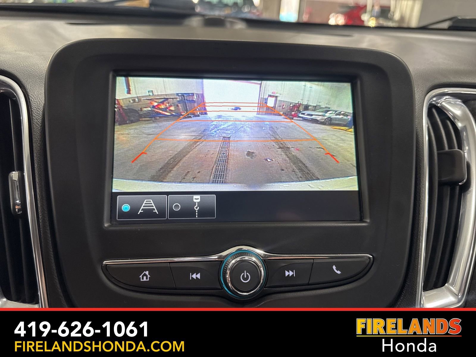 Used 2016 Chevrolet Malibu LT image 19