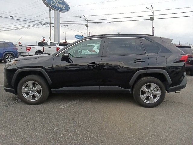 Used 2024 Toyota RAV4 XLE image 6