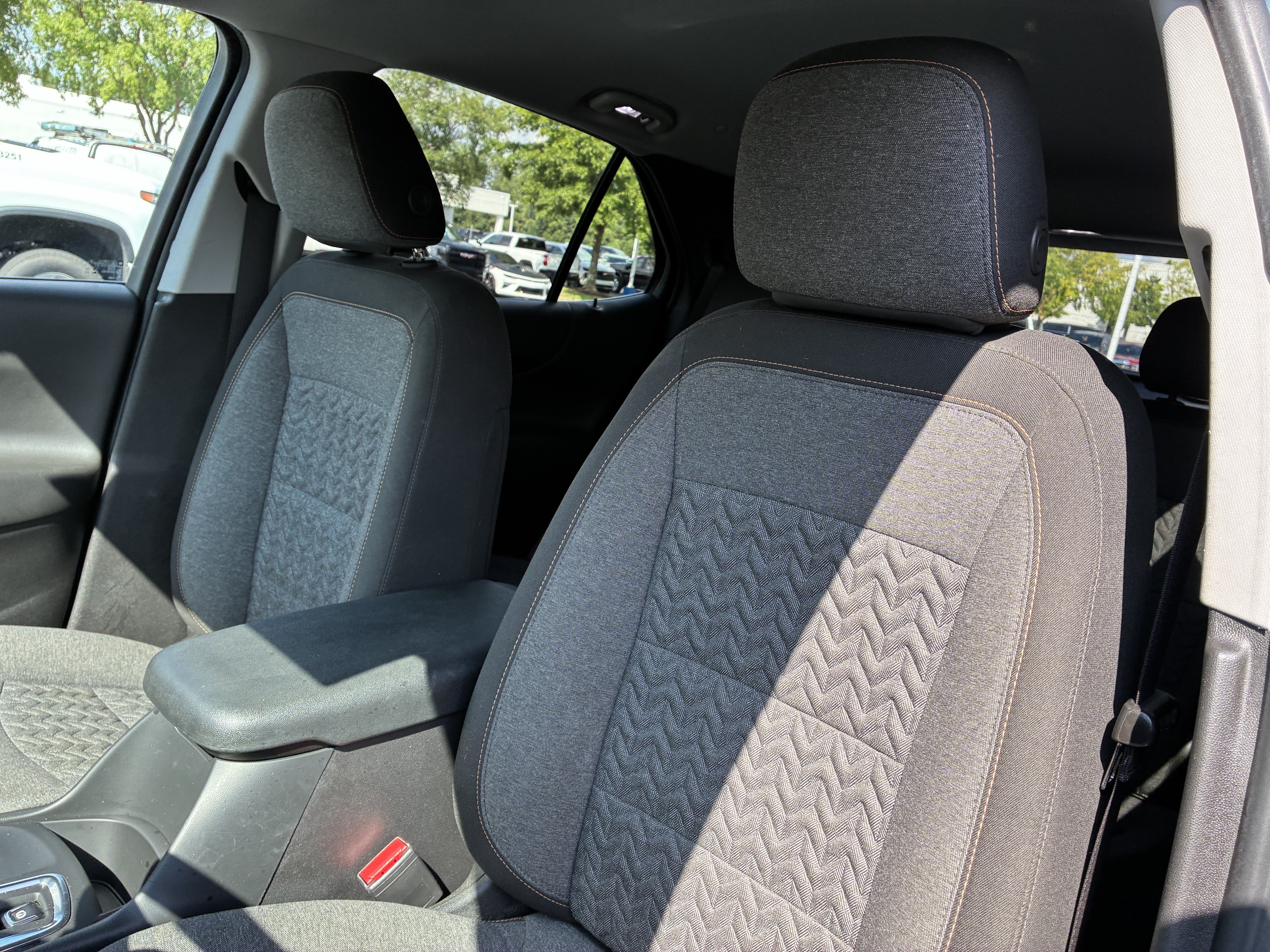 Used 2024 Chevrolet Equinox LT AWD/4WD image 22