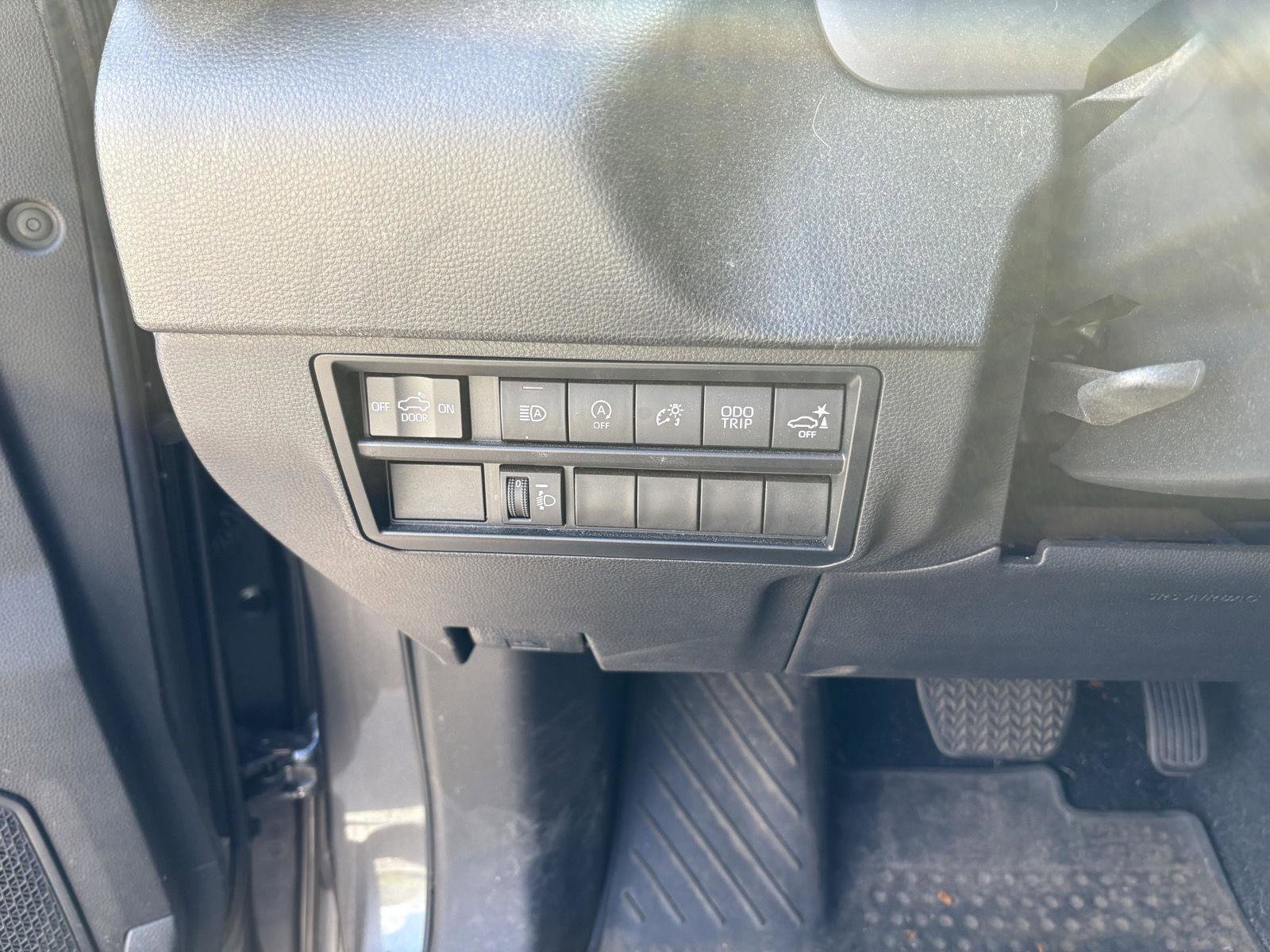 Used 2023 Toyota Tundra SR5 image 13