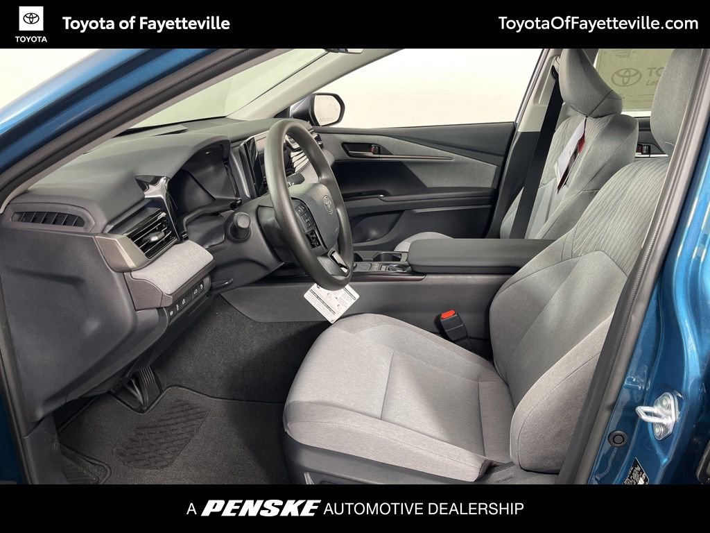 Used 2026 Toyota Camry LE w/ Convenience Package FWD image 21