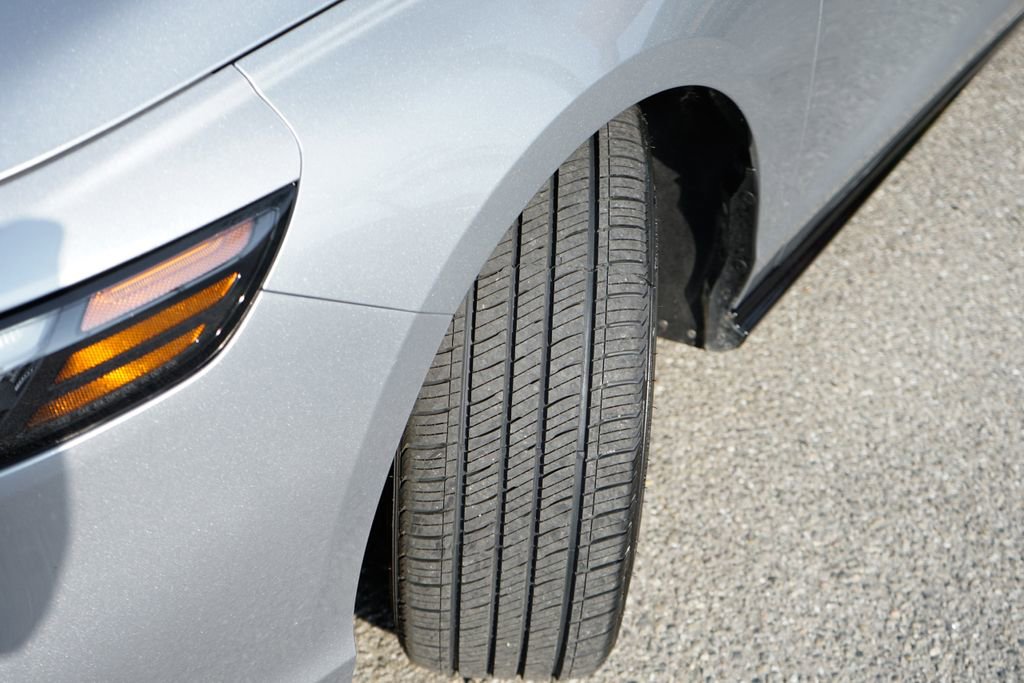 Used 2024 Honda Accord Touring image 47