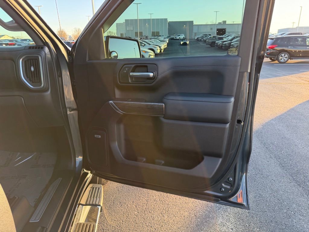 Used 2020 Chevrolet Silverado 1500 LTZ w/ LTZ Plus Package image 25