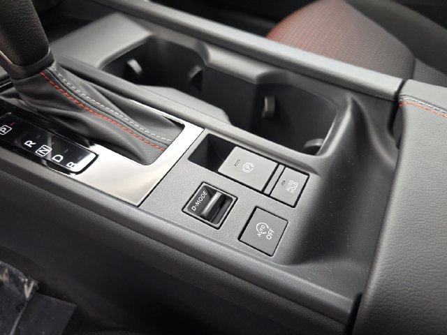 New 2027 Nissan Sentra SR w/ SR Premium Package FWD image 38
