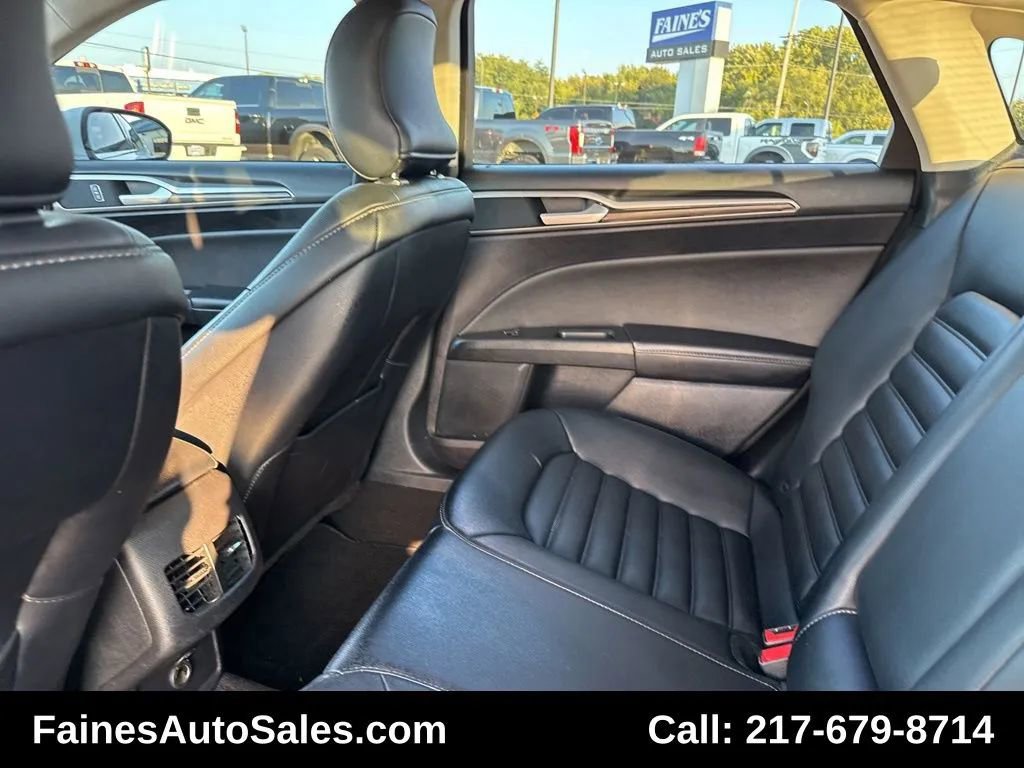 Used 2019 Ford Fusion SEL FWD image 49