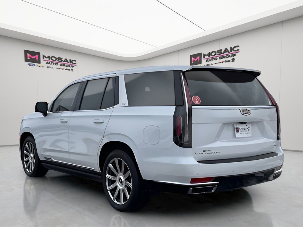 Used 2024 Cadillac Escalade Premium Luxury Platinum image 5