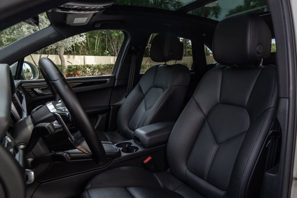 Used 2019 Porsche Macan S AWD/4WD image 13