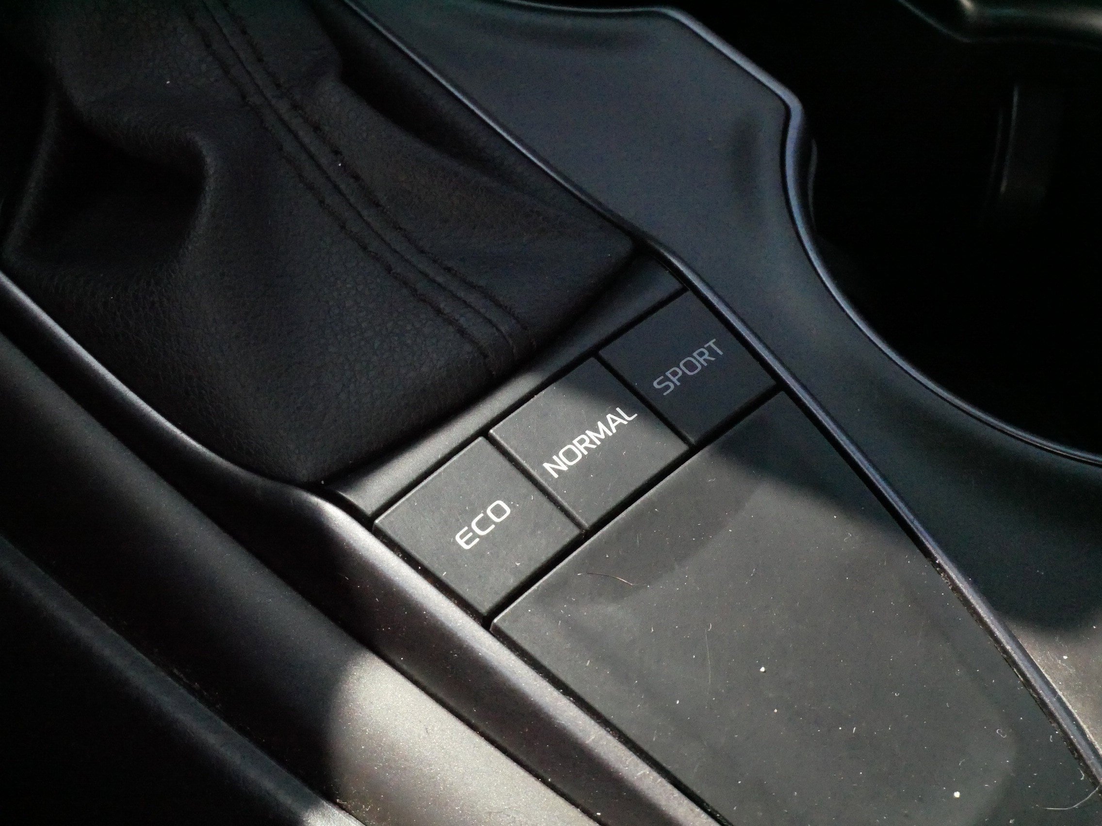 Certified 2023 Toyota Camry SE FWD image 25