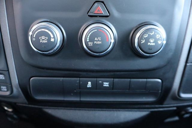 Used 2017 RAM 1500 Express image 19