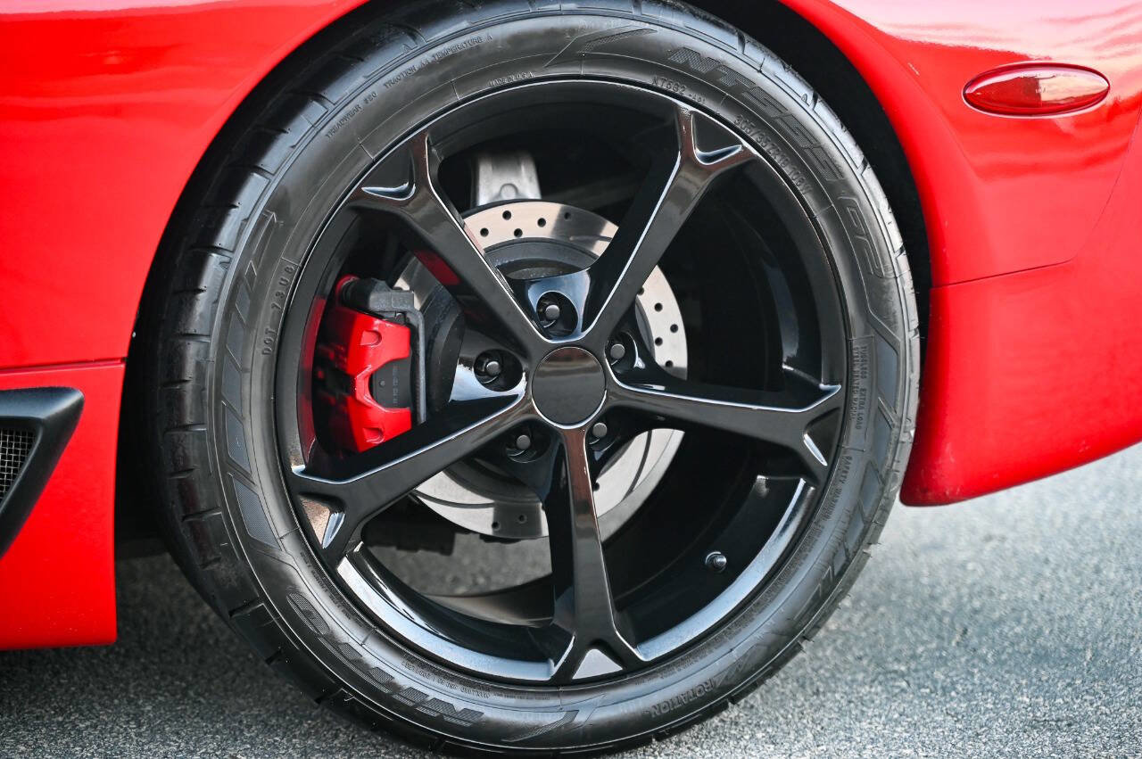 Used 2002 Chevrolet Corvette Z06 w/ Memory Pkg image 10