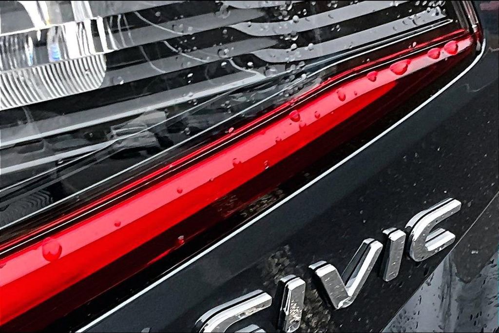 Certified 2025 Honda Civic Sport image 22