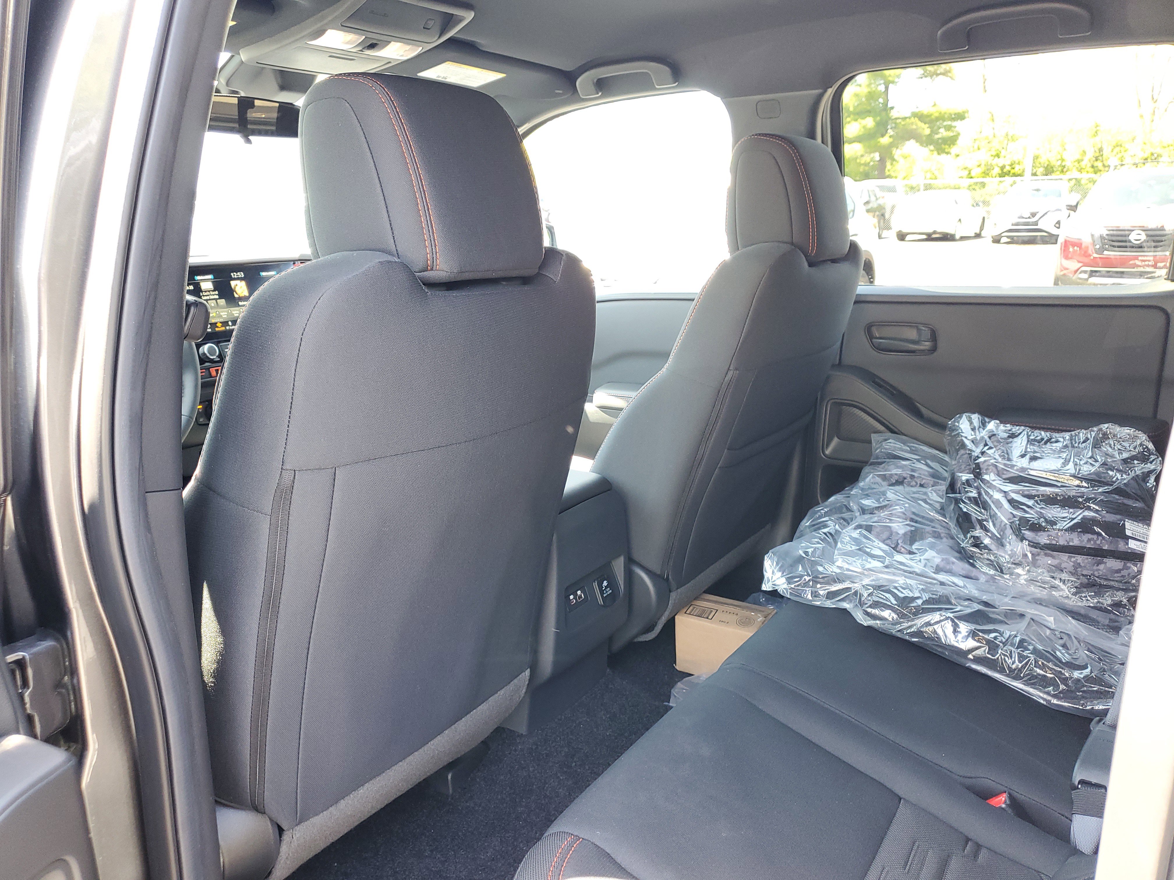 New 2026 Nissan Frontier PRO-4X w/ Pro-4x Convenience Package AWD/4WD image 29