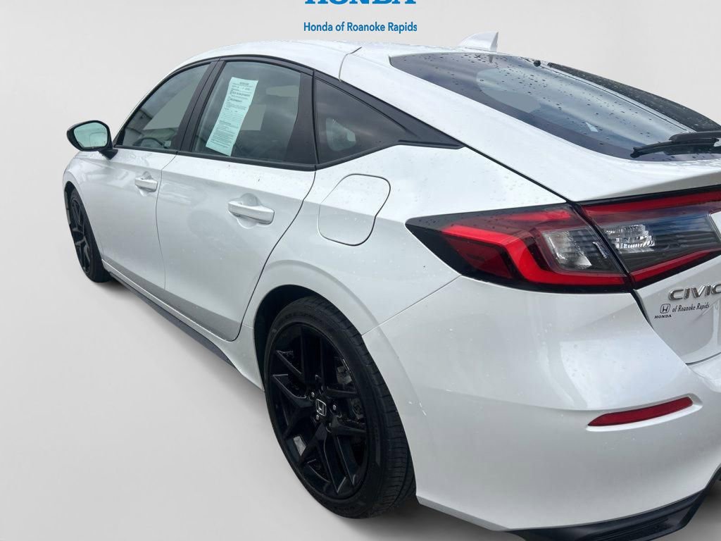 Used 2024 Honda Civic Sport image 2