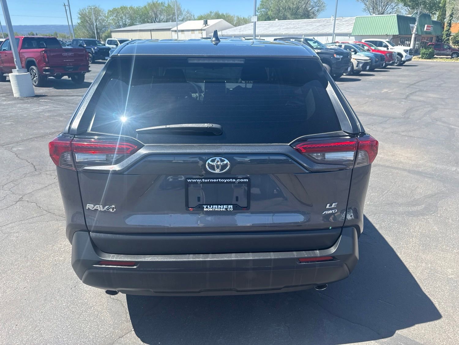 Used 2023 Toyota RAV4 LE AWD/4WD image 14