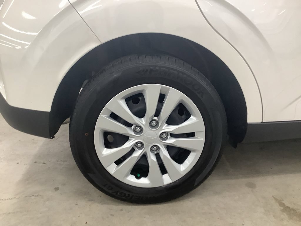 Used 2023 Kia Soul LX FWD image 8