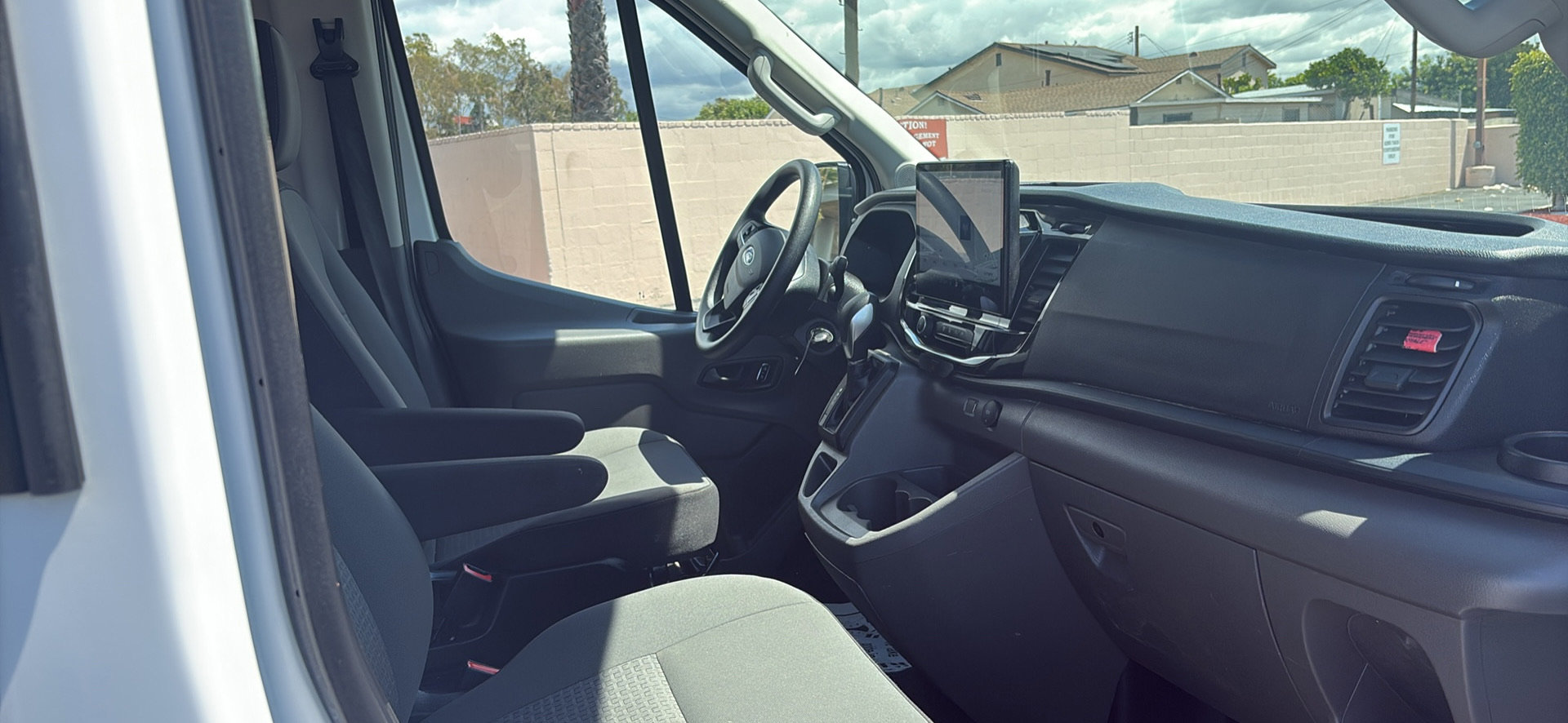 Used 2024 Ford Transit 350 XLT RWD image 45