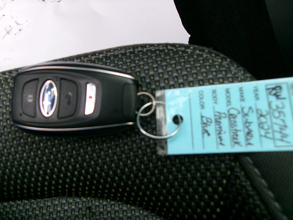 Used 2024 Subaru Crosstrek 2.0i Premium AWD/4WD image 21