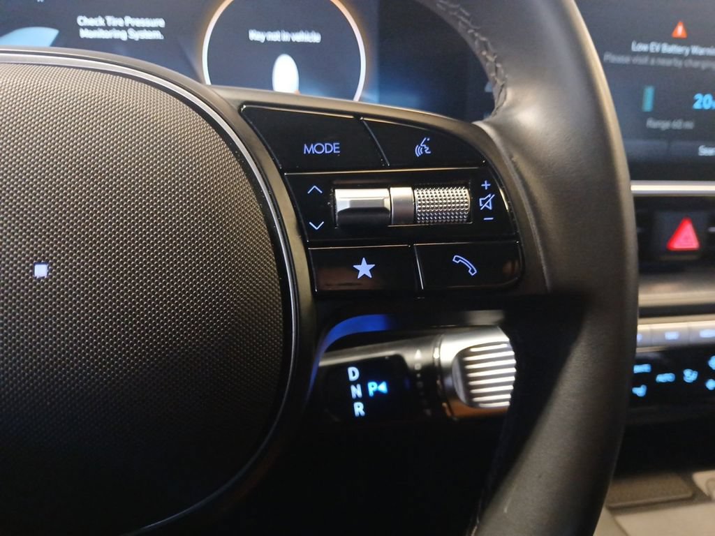 Certified 2024 Hyundai Ioniq 6 SEL RWD image 17