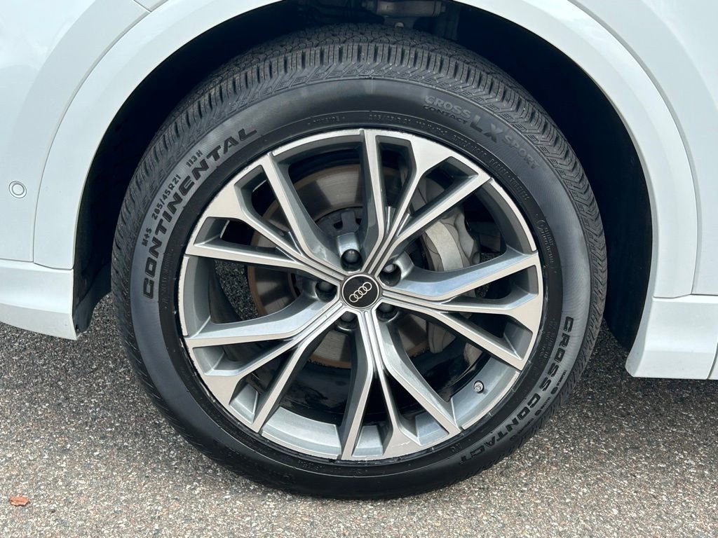 Used 2023 Audi Q8 Premium Plus w/ Premium Plus Package image 40