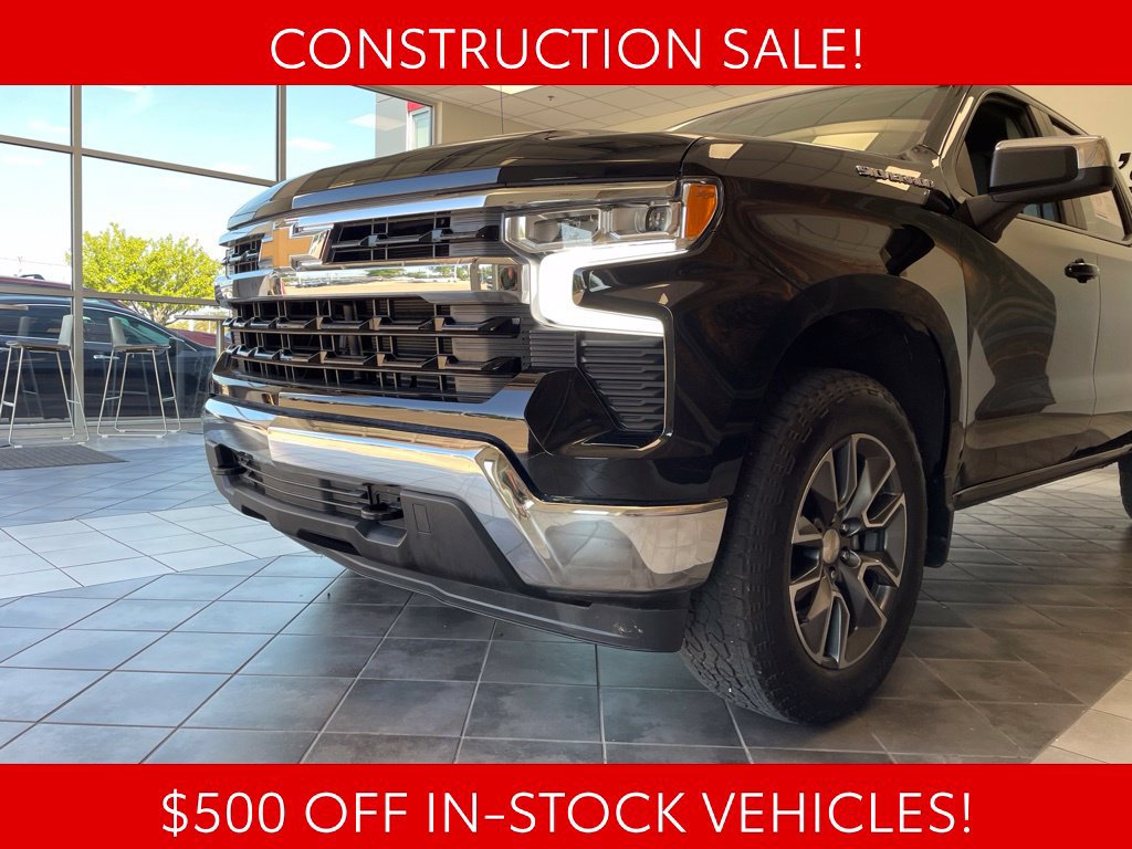 Used 2024 Chevrolet Silverado 1500 LT AWD/4WD image 16