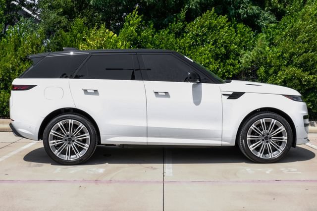 New 2026 Land Rover Range Rover Sport Dynamic SE AWD/4WD image 10