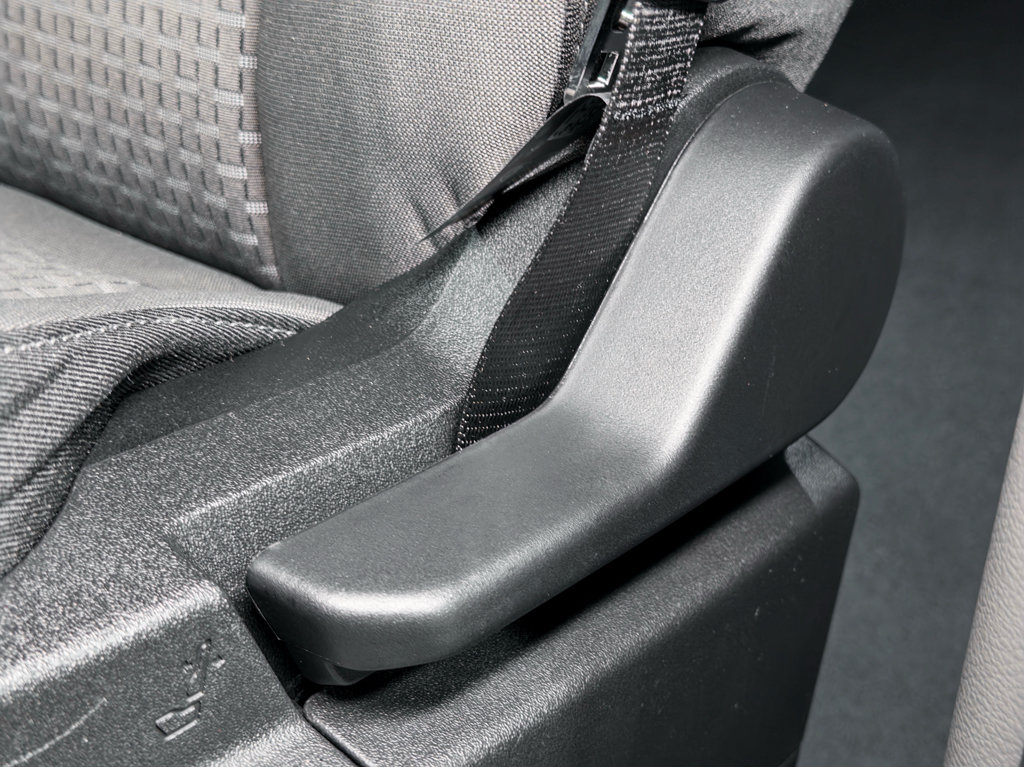 Used 2024 Ford E-Transit Low Roof RWD image 8