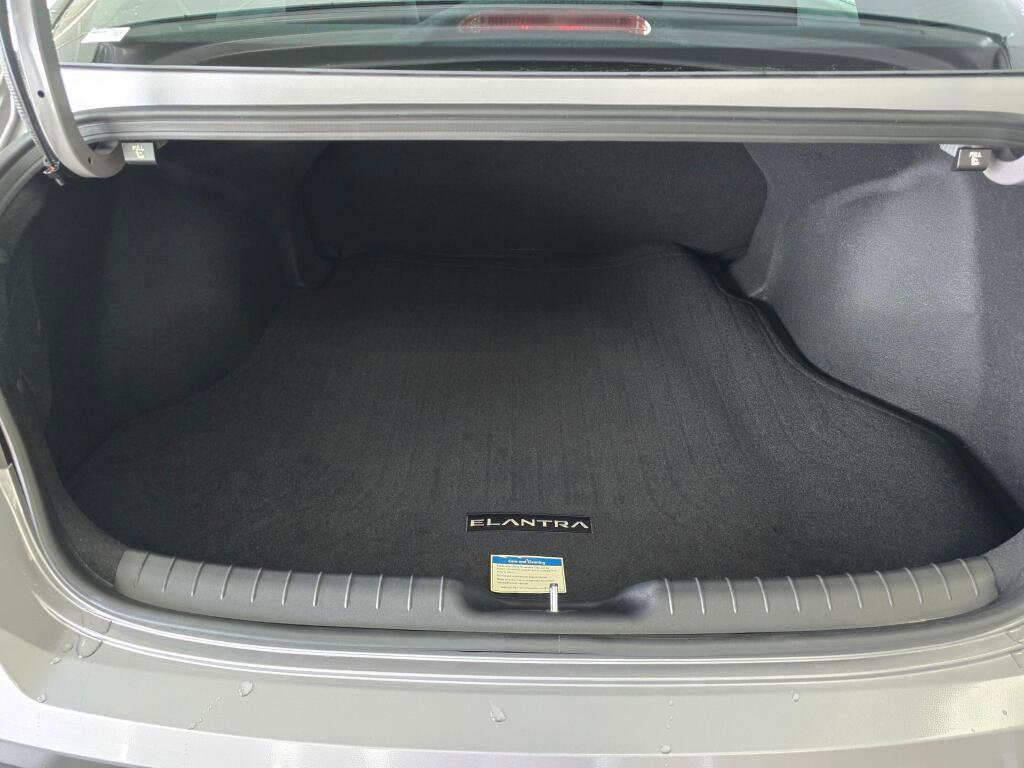 New 2026 Hyundai Elantra Sport w/ Cargo Package FWD image 14