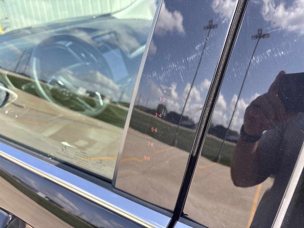 Used 2022 Ford Edge SEL w/ Convenience Package image 11