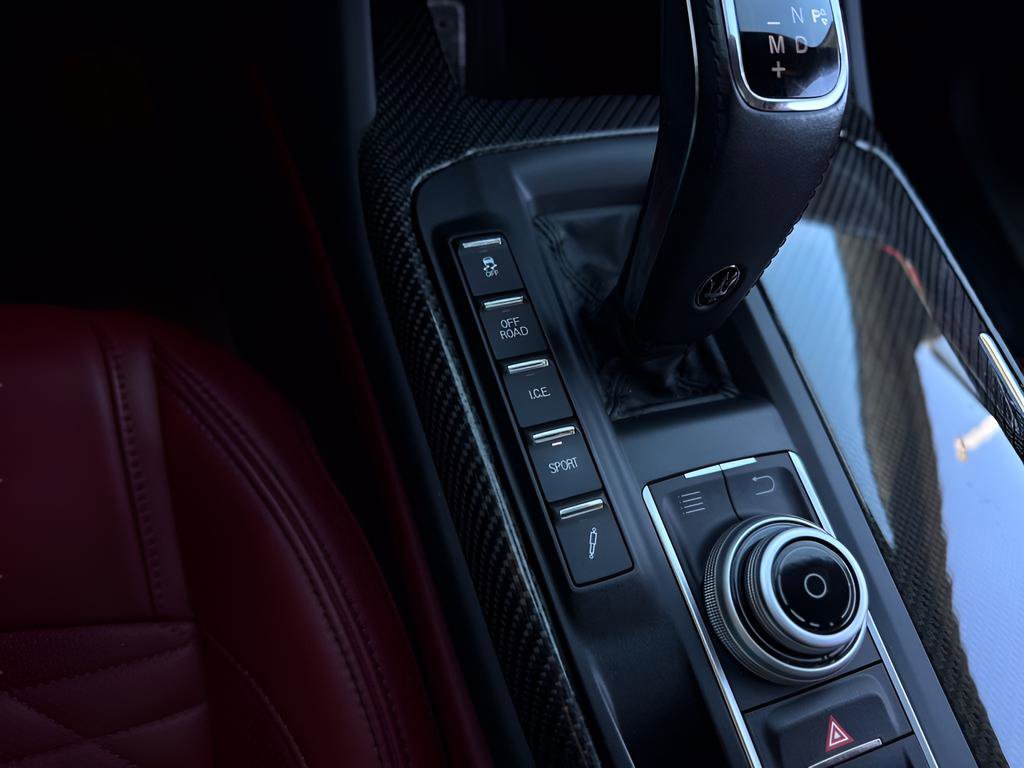 Used 2020 Maserati Levante GTS image 16