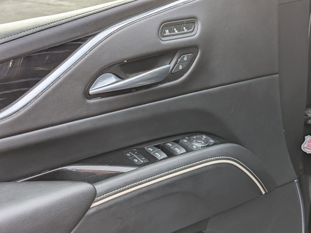 Used 2023 Cadillac Escalade Sport image 13