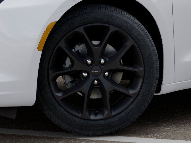 New 2027 Chrysler Pacifica Select FWD image 8