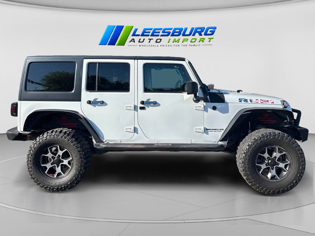 Used 2015 Jeep Wrangler Unlimited Rubicon w/ Connectivity Group AWD/4WD image 6