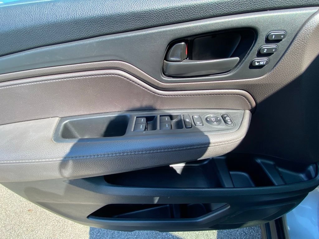 Used 2019 Honda Odyssey EX-L image 11